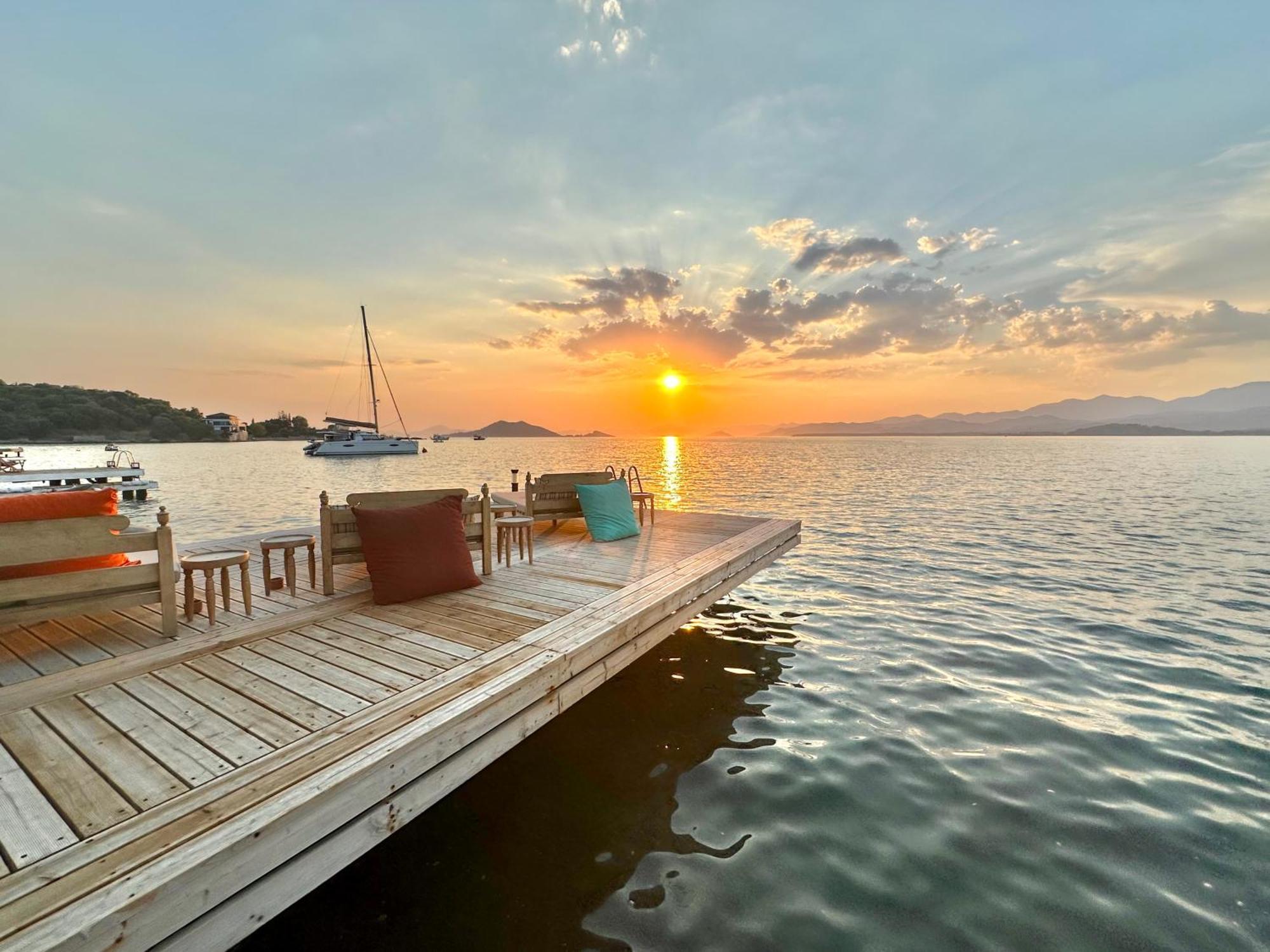 Ece Hotel Sovalye Island Fethiye Exterior photo